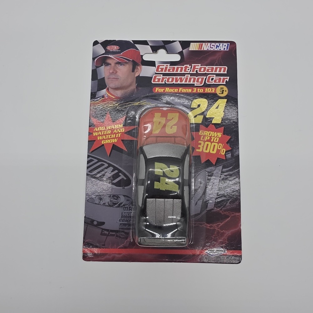 NASCAR Jeff Gordon‎ #24 Giant Foam Growing Car Dupont Motorsports NEW